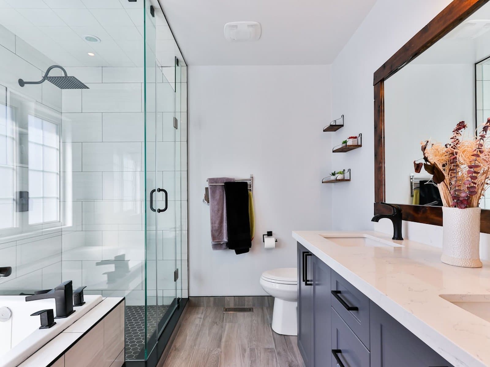 Clean modern bathroom — illustrative of mould-removal cleaning for Sydney homes